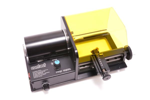 Contact RC - V3 Reifenschleifmaschine für Moosgummireifen mit Tasche